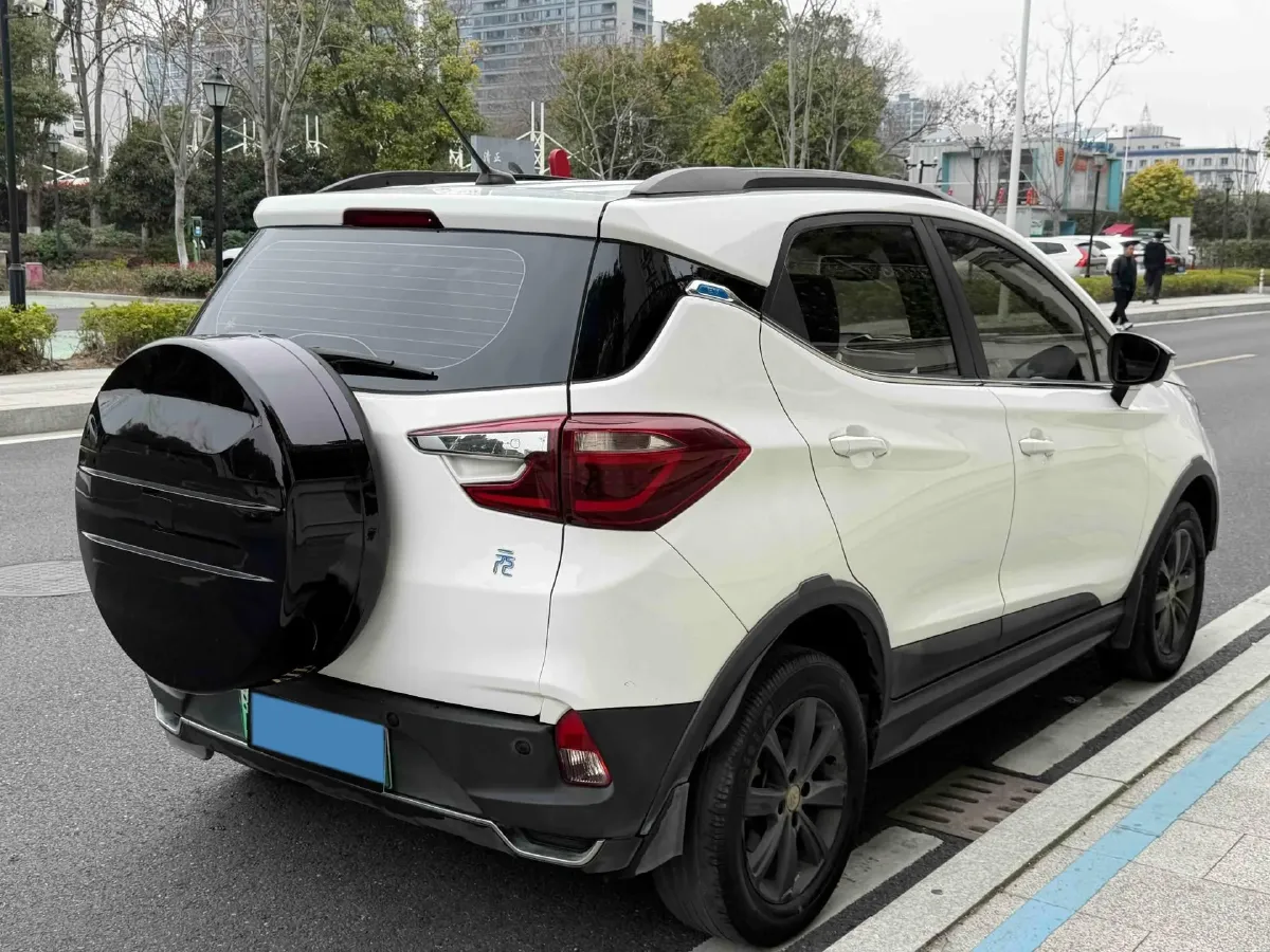 2018 BYD Yuan BEV 42KWH,autocango,china used car exporter,china ev exporter,chinese used car exporter,chinese used ev exporter