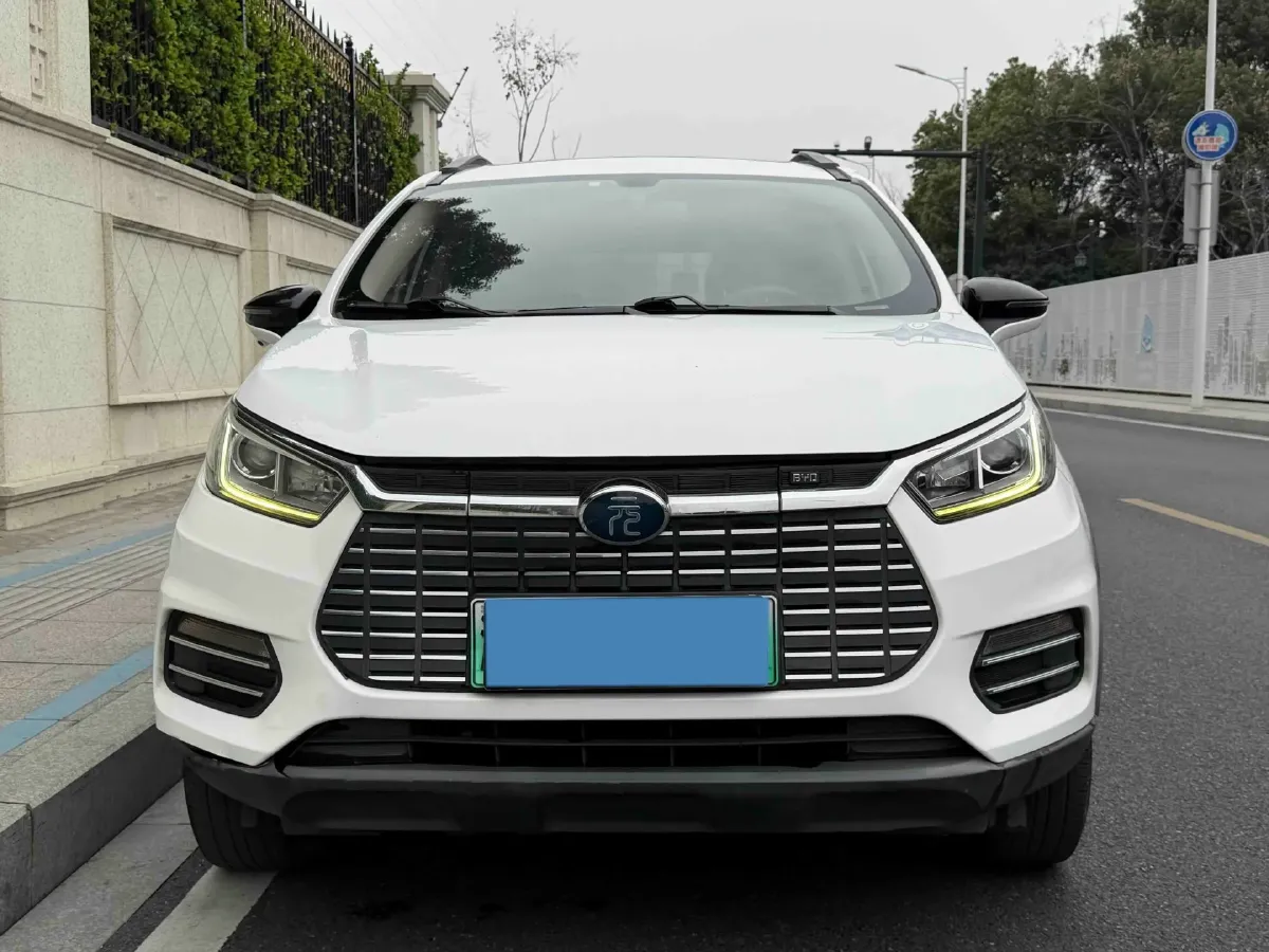 2018 BYD Yuan BEV 42KWH,autocango,china used car exporter,china ev exporter,chinese used car exporter,chinese used ev exporter