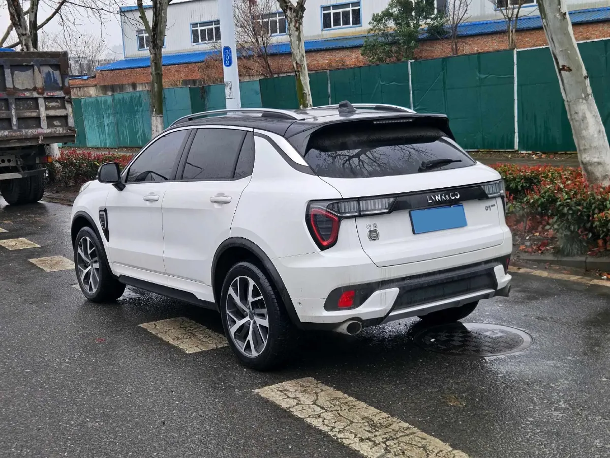 2019 LYNK&CO 01 2.0T 190HP L4 7DCT,autocango,china used car exporter,china ev exporter,chinese used car exporter,chinese used ev exporter