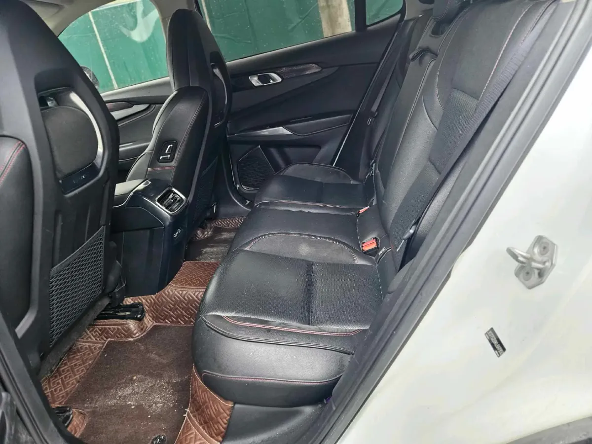 2019 LYNK&CO 01 2.0T 190HP L4 7DCT,autocango,china used car exporter,china ev exporter,chinese used car exporter,chinese used ev exporter