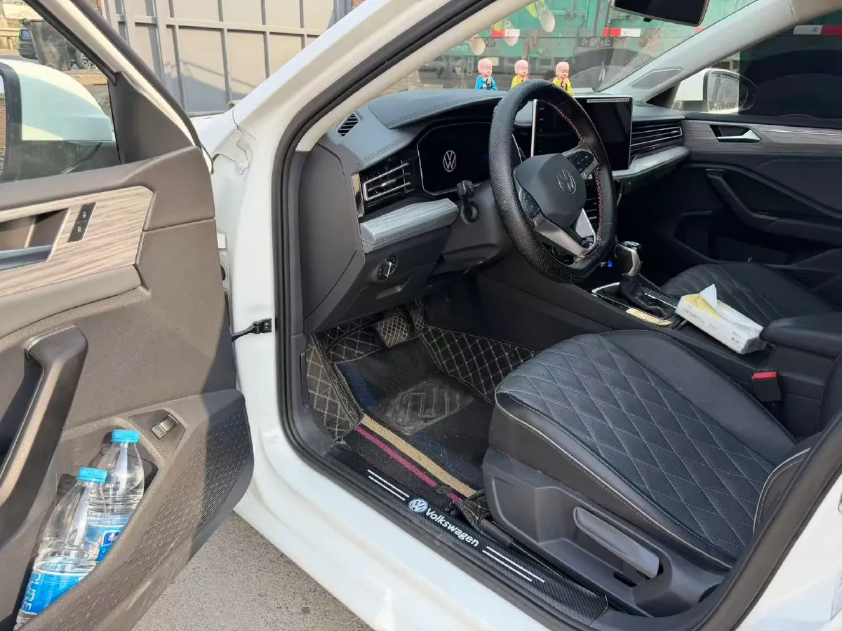 2024 Volkswagen Sagitar 1.5T 160HP L4 7DCT,autocango,china used car exporter,china ev exporter,chinese used car exporter,chinese used ev exporter
