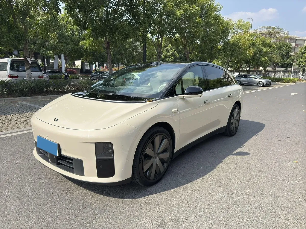 2025 Li i6 BEV,autocango,china used car exporter,china ev exporter,chinese used car exporter,chinese used ev exporter