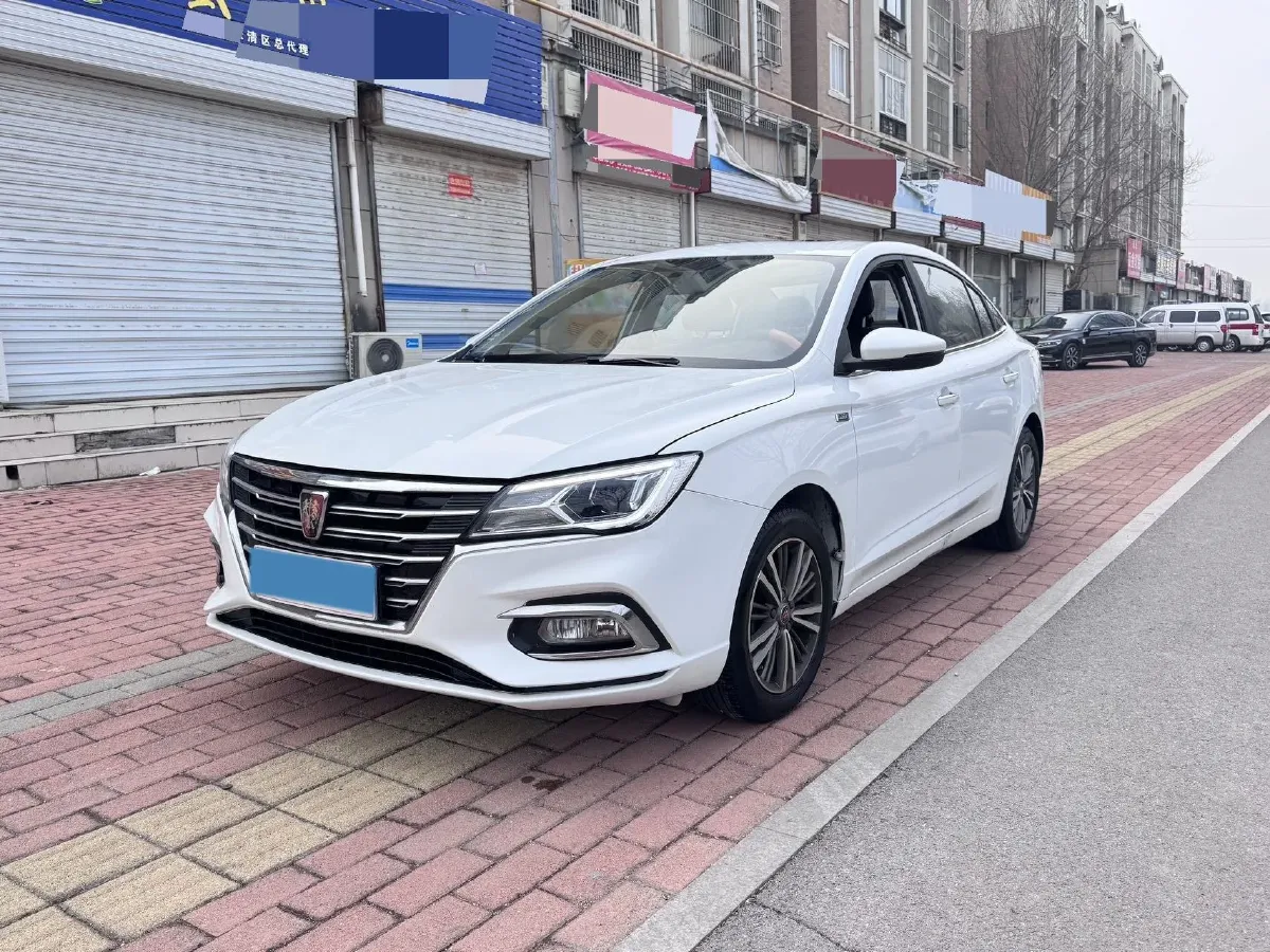 2019 Roewe i5 1.5L 120HP L4 5MT,autocango,china used car exporter,china ev exporter,chinese used car exporter,chinese used ev exporter