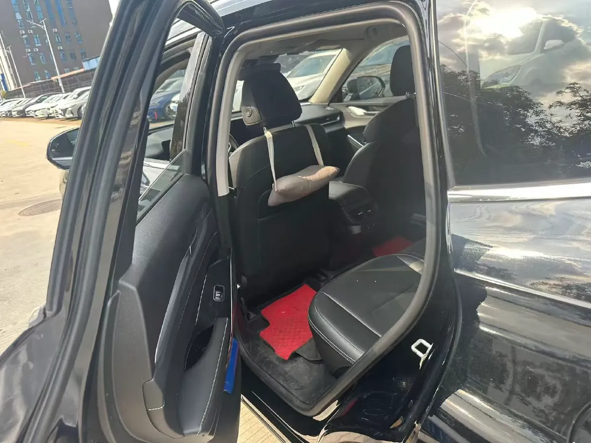 2022 Haval H6 1.5T 184HP L4 7DCT,autocango,china used car exporter,china ev exporter,chinese used car exporter,chinese used ev exporter