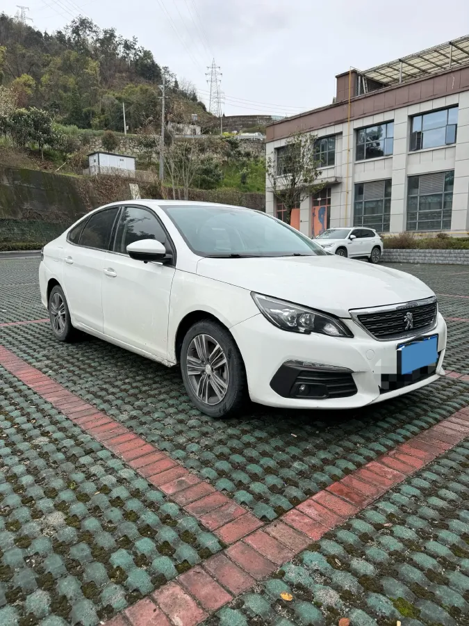2018 Peugeot 308 1.6L 117HP L4 6AT,autocango,china used car exporter,china ev exporter,chinese used car exporter,chinese used ev exporter