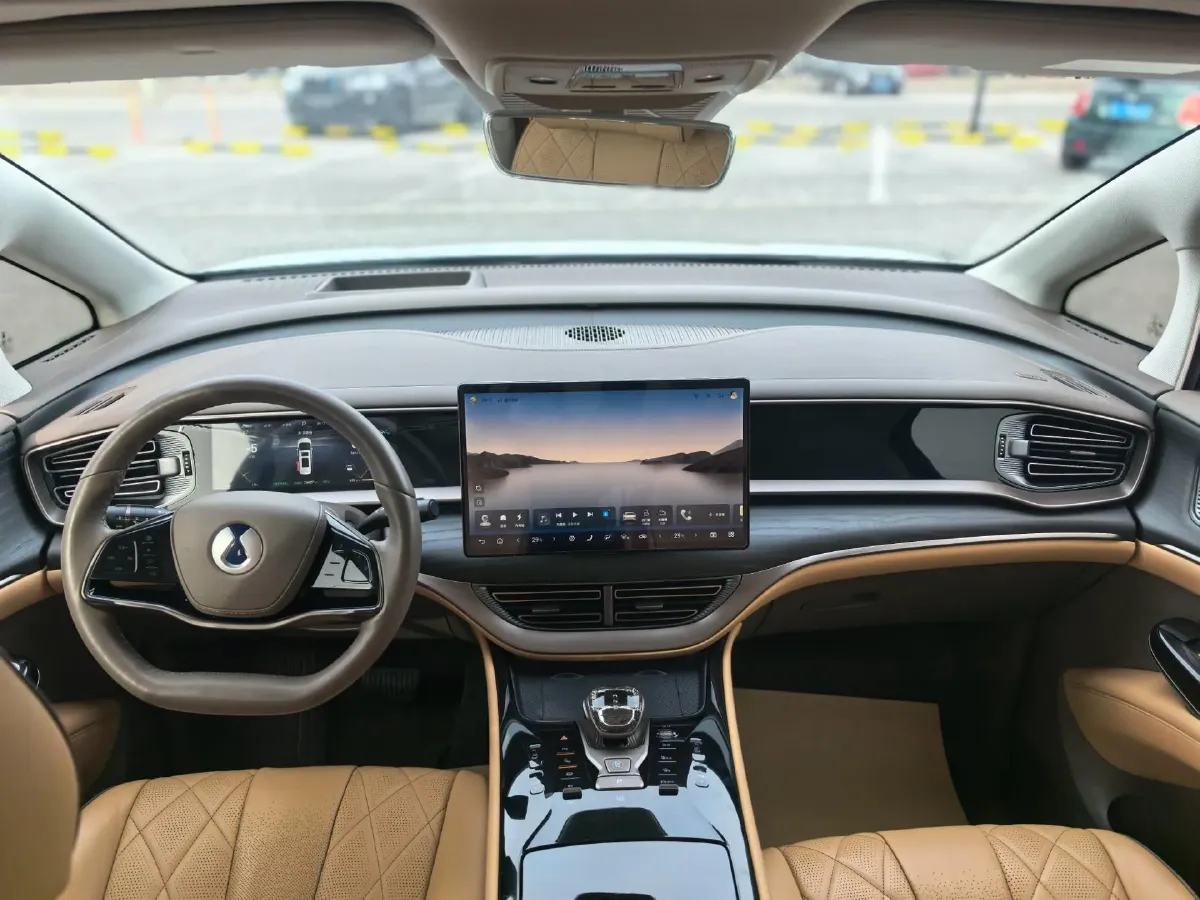 2022 Mercedes-Benz GLC Class 2.0T 197HP L4 9AT,autocango,china used car exporter,china ev exporter,chinese used car exporter,chinese used ev exporter