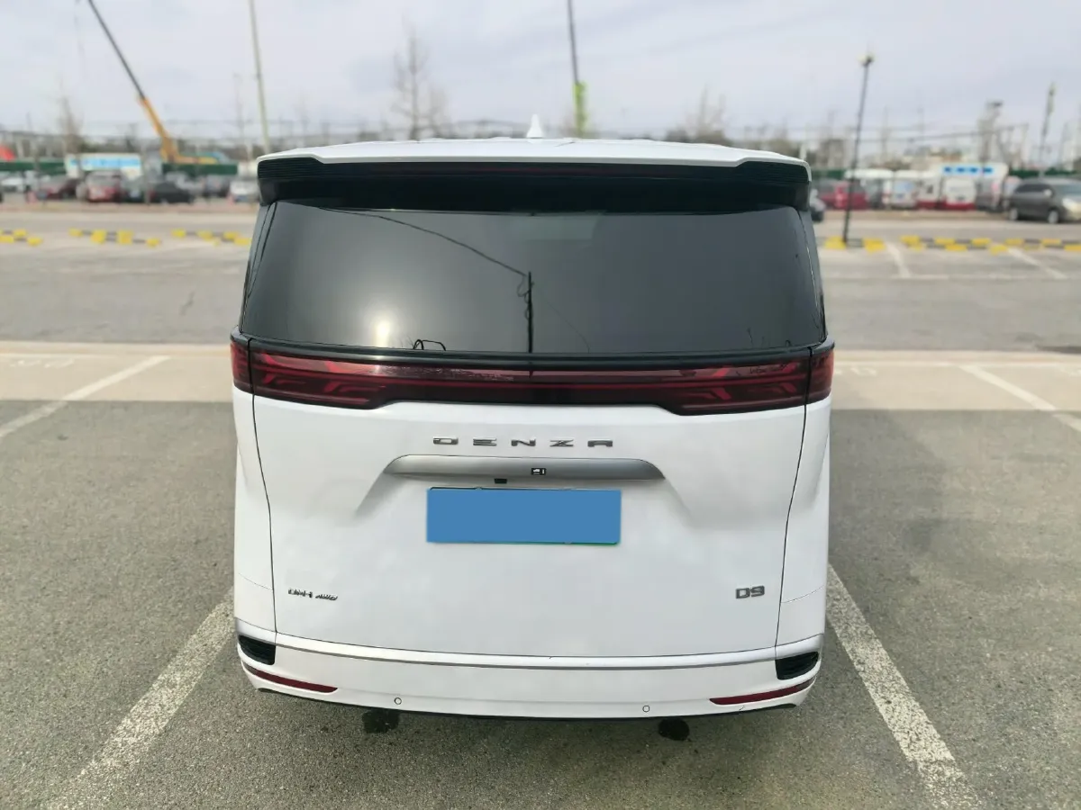 2022 Mercedes-Benz GLC Class 2.0T 197HP L4 9AT,autocango,china used car exporter,china ev exporter,chinese used car exporter,chinese used ev exporter