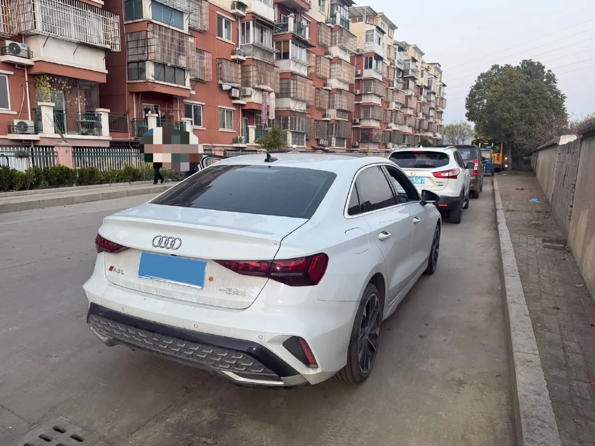 2025 Audi A3 1.5T 160HP L4 7DCT,autocango,china used car exporter,china ev exporter,chinese used car exporter,chinese used ev exporter
