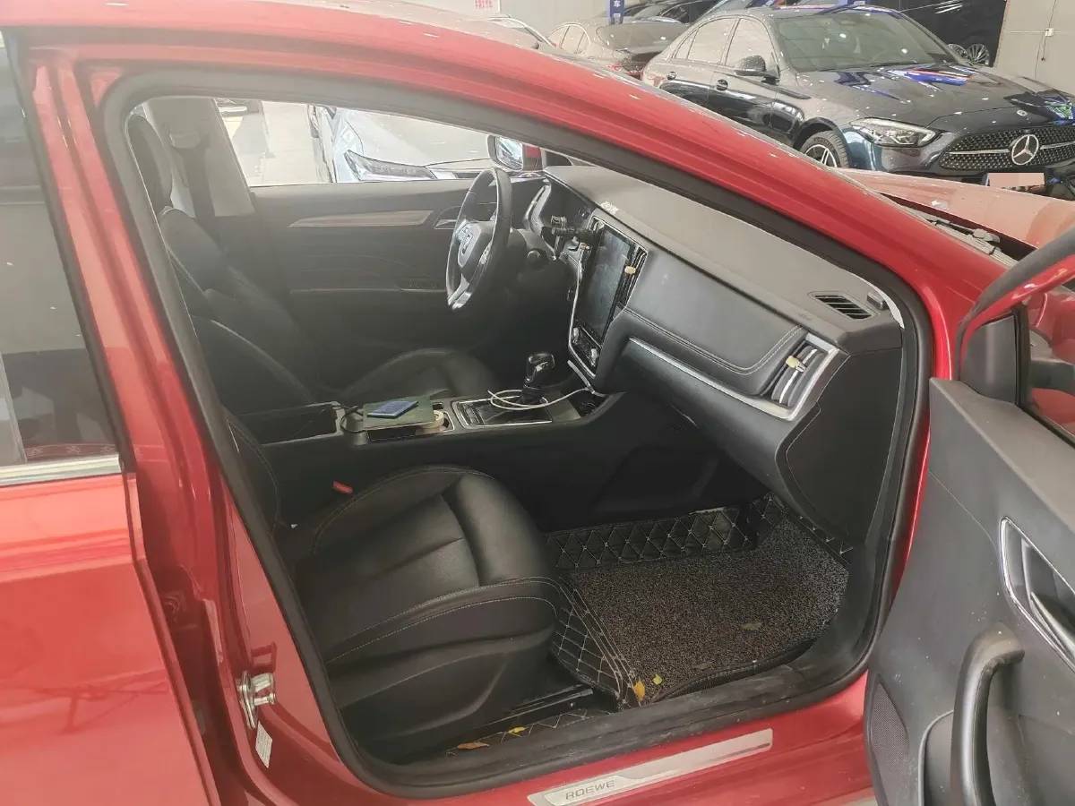 2017 Roewe i6 1.5T 169HP L4 7DCT,autocango,china used car exporter,china ev exporter,chinese used car exporter,chinese used ev exporter