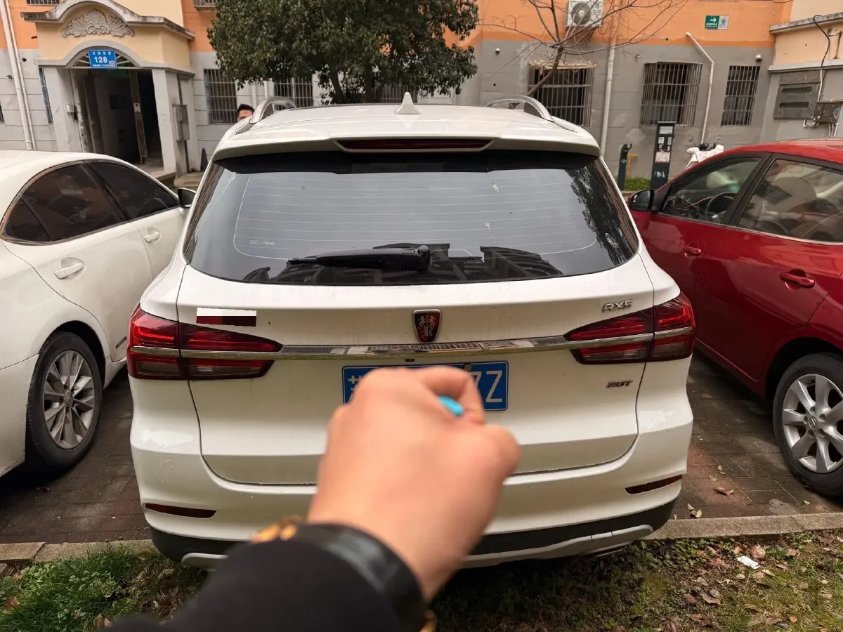 2019 Roewe RX5 MAX 2.0T 231HP L4 6DCT,autocango,china used car exporter,china ev exporter,chinese used car exporter,chinese used ev exporter