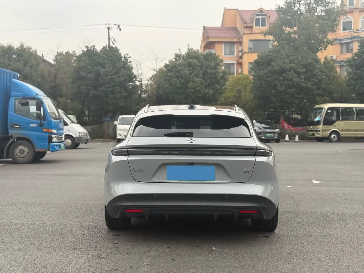 2024 NIO ET5T BEV 75KWH,autocango,china used car exporter,china ev exporter,chinese used car exporter,chinese used ev exporter