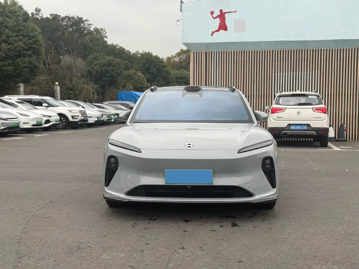 2024 NIO ET5T BEV 75KWH,autocango,china used car exporter,china ev exporter,chinese used car exporter,chinese used ev exporter