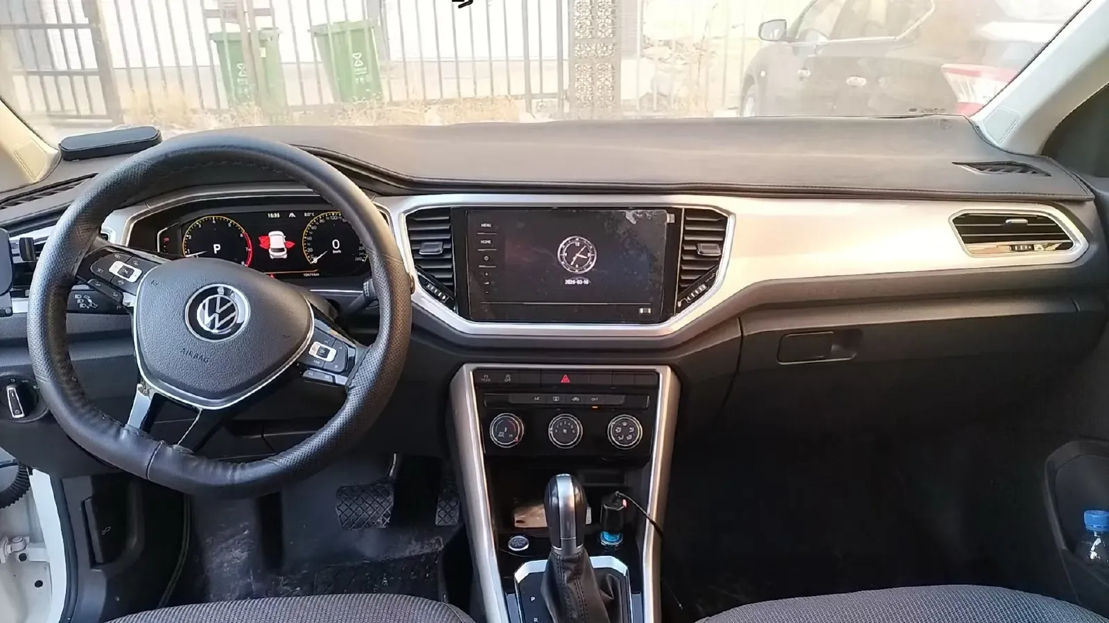 2021 Volkswagen T-Roc 1.4T 150HP L4 7DCT,autocango,china used car exporter,china ev exporter,chinese used car exporter,chinese used ev exporter