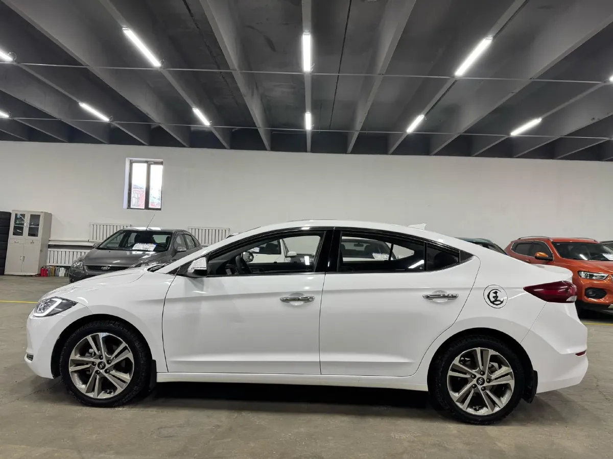 2016 Hyundai Elantra 1.6L 130HP L4 6AT,autocango,china used car exporter,china ev exporter,chinese used car exporter,chinese used ev exporter