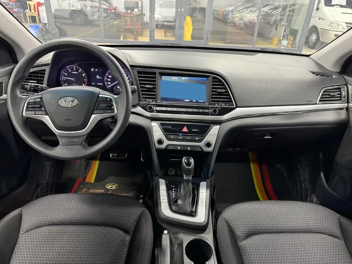 2016 Hyundai Elantra 1.6L 130HP L4 6AT,autocango,china used car exporter,china ev exporter,chinese used car exporter,chinese used ev exporter