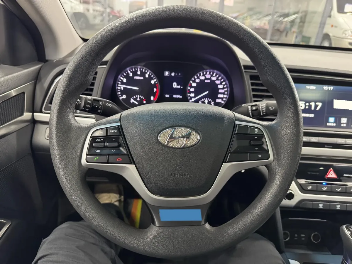 2016 Hyundai Elantra 1.6L 130HP L4 6AT,autocango,china used car exporter,china ev exporter,chinese used car exporter,chinese used ev exporter