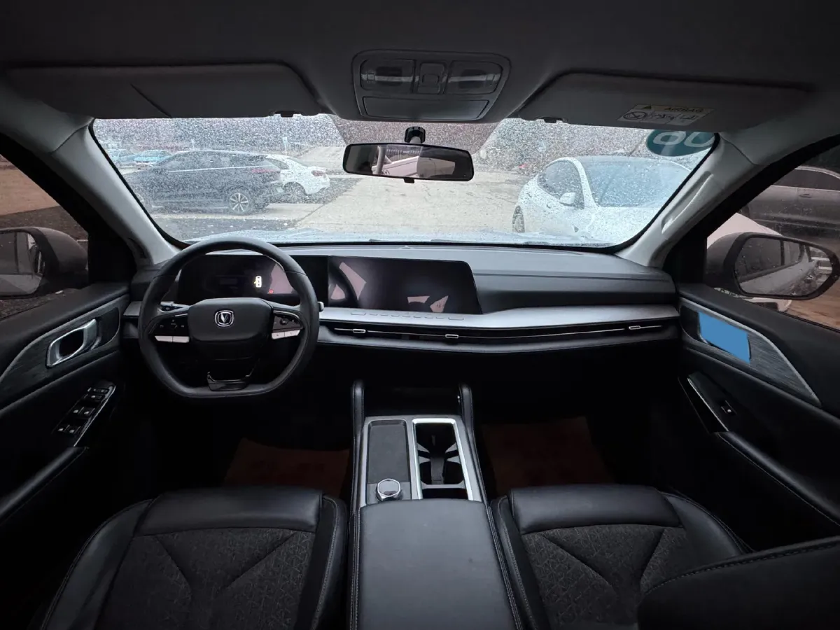 2024 ChangAn Kaicene RuiXing EM60 BEV 41.86KWH,autocango,china used car exporter,china ev exporter,chinese used car exporter,chinese used ev exporter