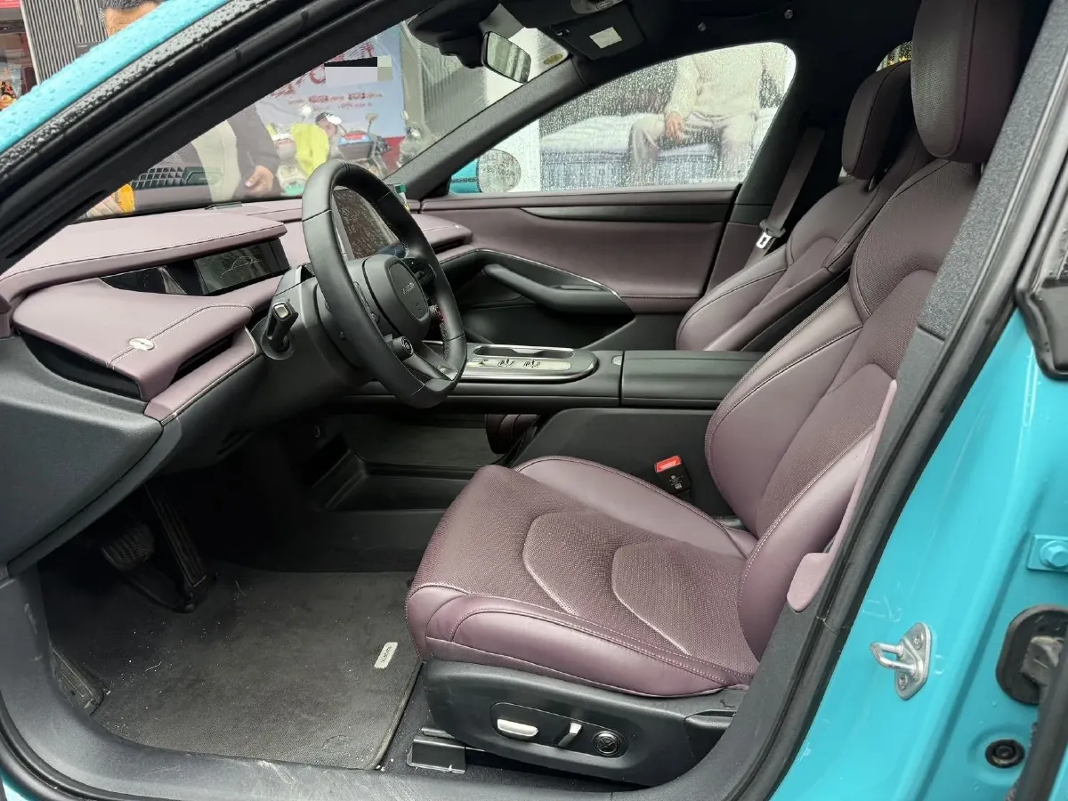 2024 MI SU7 BEV 73.6KWH,autocango,china used car exporter,china ev exporter,chinese used car exporter,chinese used ev exporter