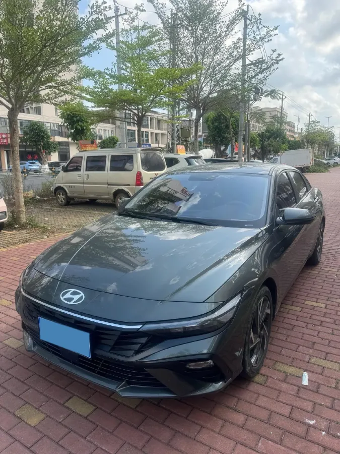 2023 Hyundai Elantra 1.5L 115HP L4 CVT,autocango,china used car exporter,china ev exporter,chinese used car exporter,chinese used ev exporter
