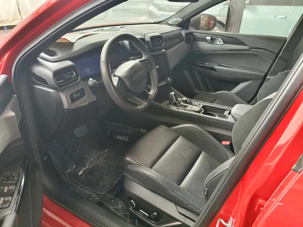 2022 LYNK&CO 03 2.0T 190HP L4 7DCT,autocango,china used car exporter,china ev exporter,chinese used car exporter,chinese used ev exporter