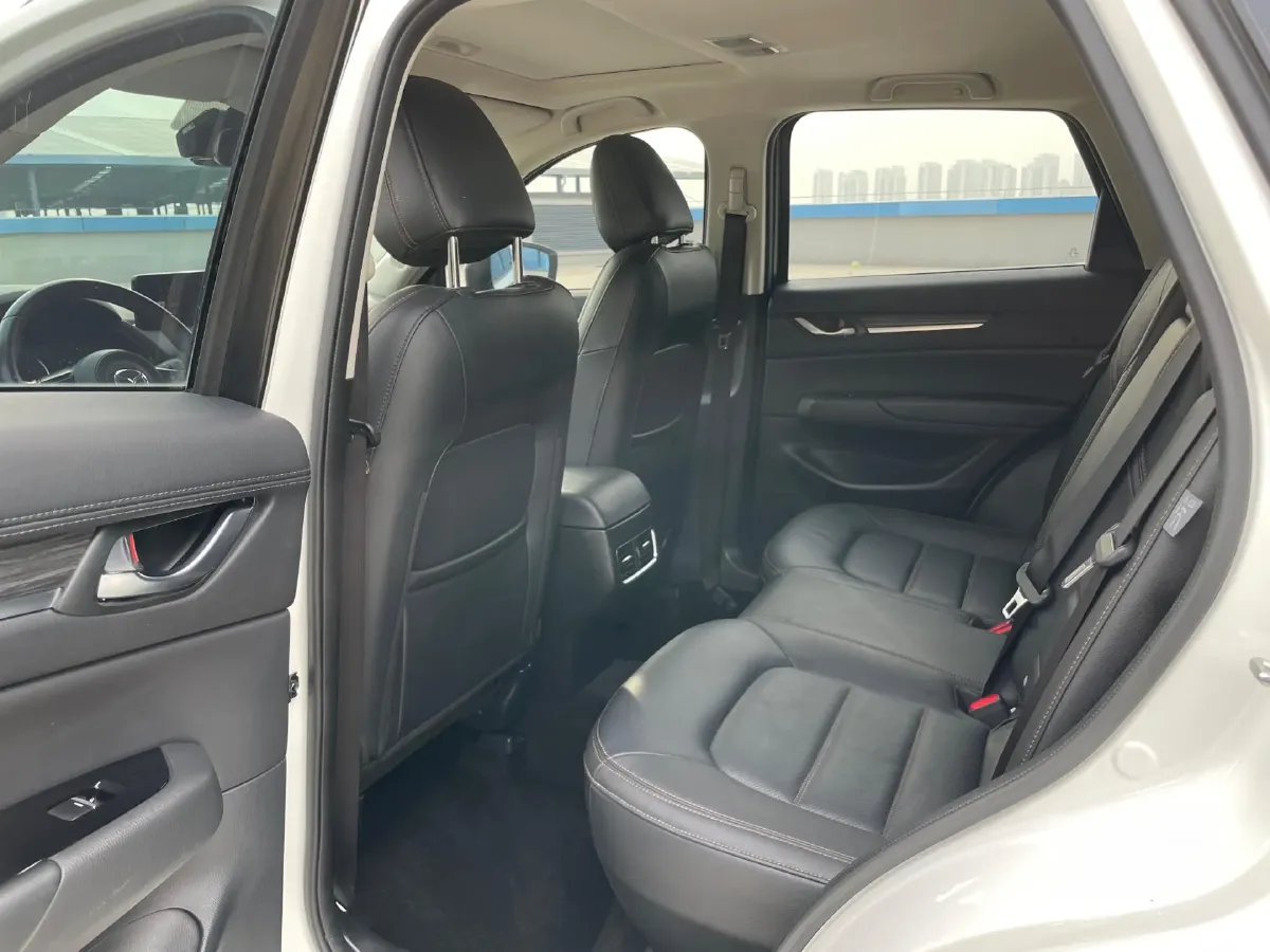 2022 MAXUS XinTu V90 2.0T 150HP L4 6AT,autocango,china used car exporter,china ev exporter,chinese used car exporter,chinese used ev exporter