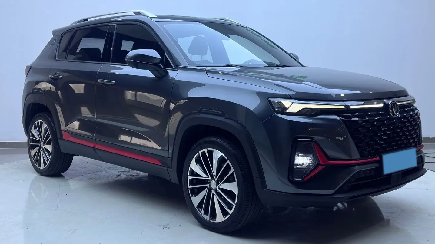 2021 ChangAn CS35 Plus 1.4T 160HP L4 7DCT,autocango,china used car exporter,china ev exporter,chinese used car exporter,chinese used ev exporter