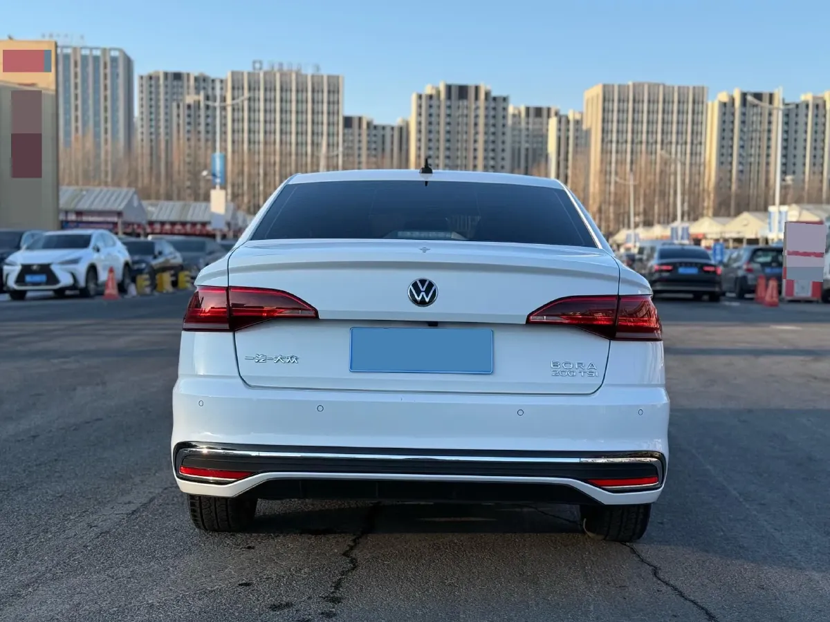2023 Volkswagen Bora 1.2T 116HP L4 7DCT,autocango,china used car exporter,china ev exporter,chinese used car exporter,chinese used ev exporter