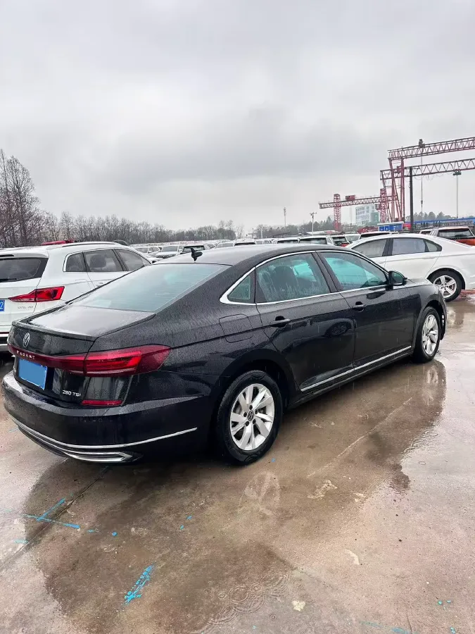 2023 Volkswagen Passat 1.4T 150HP L4 7DCT,autocango,china used car exporter,china ev exporter,chinese used car exporter,chinese used ev exporter