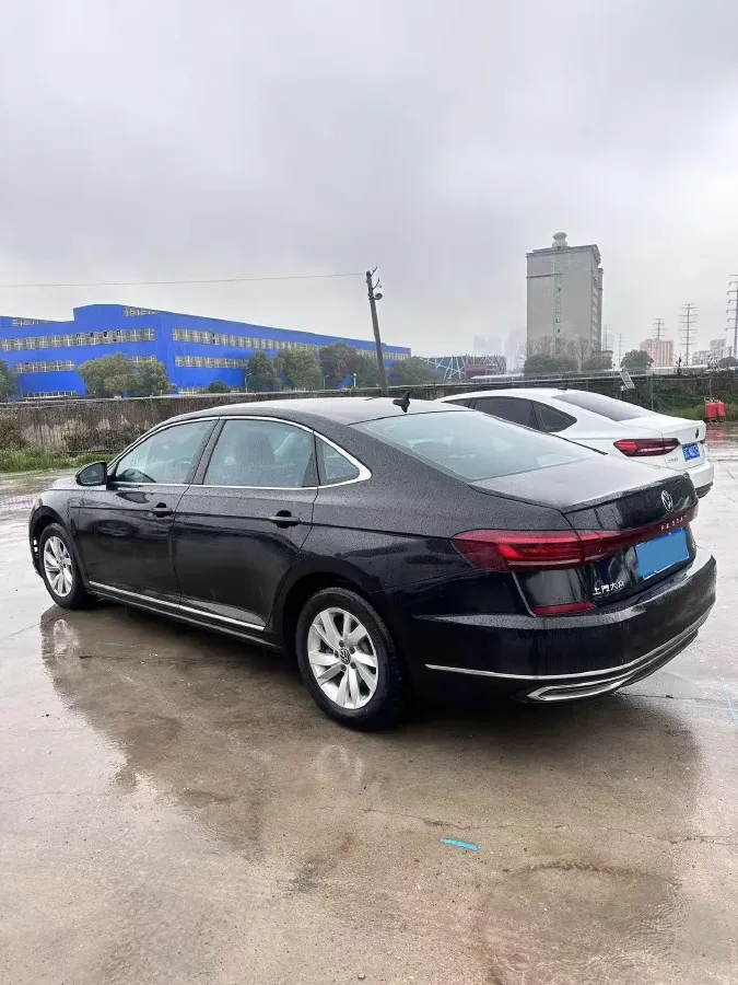 2023 Volkswagen Passat 1.4T 150HP L4 7DCT,autocango,china used car exporter,china ev exporter,chinese used car exporter,chinese used ev exporter
