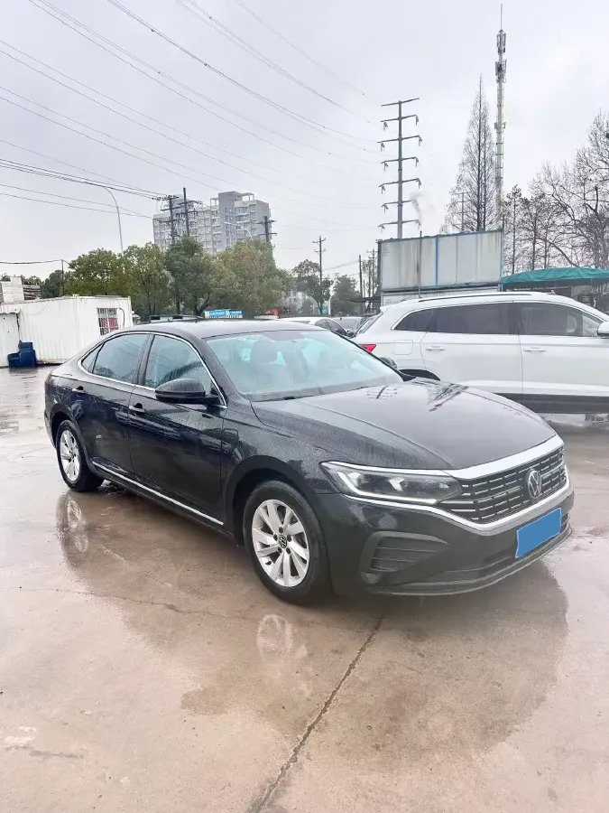 2023 Volkswagen Passat 1.4T 150HP L4 7DCT,autocango,china used car exporter,china ev exporter,chinese used car exporter,chinese used ev exporter