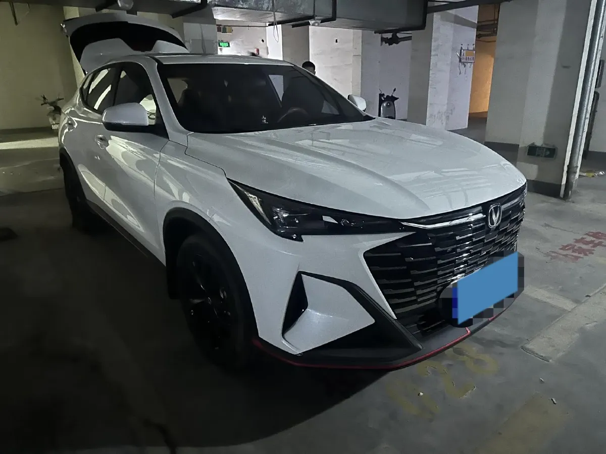 2026 ChangAn X5 PLUS 1.5T 192HP L4 7DCT,autocango,china used car exporter,china ev exporter,chinese used car exporter,chinese used ev exporter