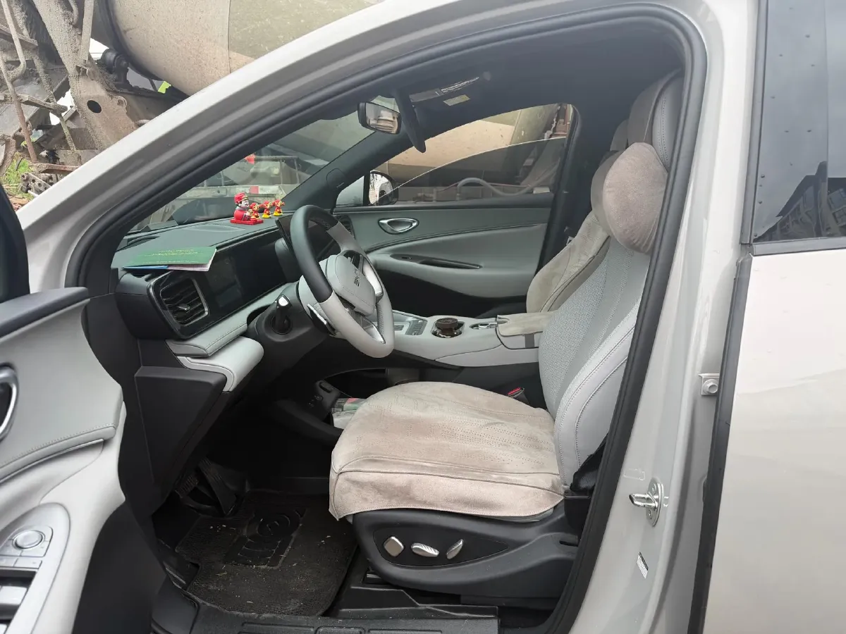 2025 BYD Sea Lion 06 1.5L 101HP L4 E-CVT PHEV,autocango,china used car exporter,china ev exporter,chinese used car exporter,chinese used ev exporter