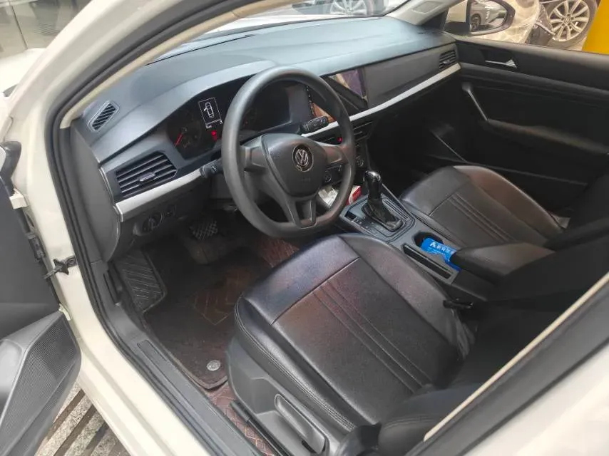 2019 Volkswagen T-Cross 1.5L 113HP L4 6AT,autocango,china used car exporter,china ev exporter,chinese used car exporter,chinese used ev exporter