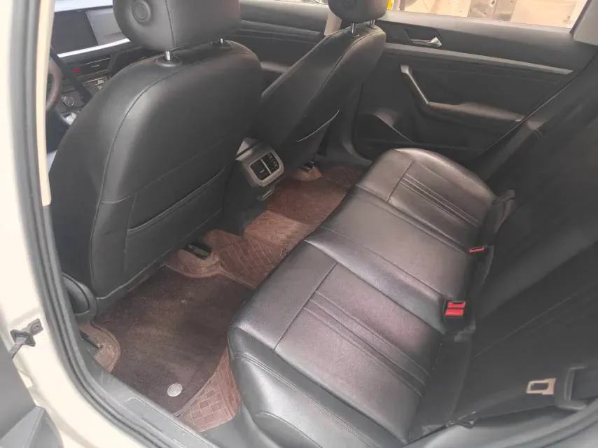 2019 Volkswagen T-Cross 1.5L 113HP L4 6AT,autocango,china used car exporter,china ev exporter,chinese used car exporter,chinese used ev exporter