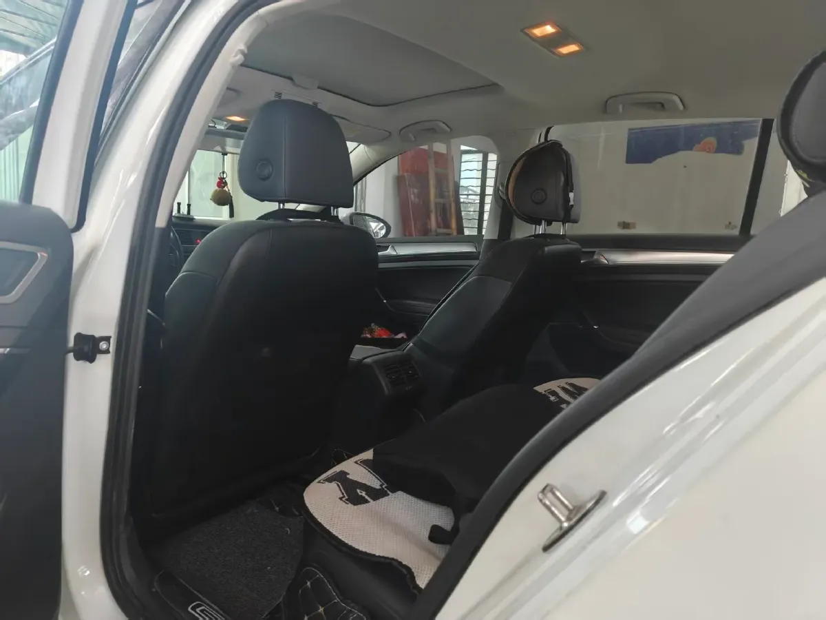 2018 Volkswagen Golf 1.4T 131HP L4 7DCT,autocango,china used car exporter,china ev exporter,chinese used car exporter,chinese used ev exporter