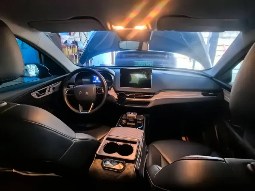 2024 HongQi E-QM5 BEV 60KWH,autocango,china used car exporter,china ev exporter,chinese used car exporter,chinese used ev exporter