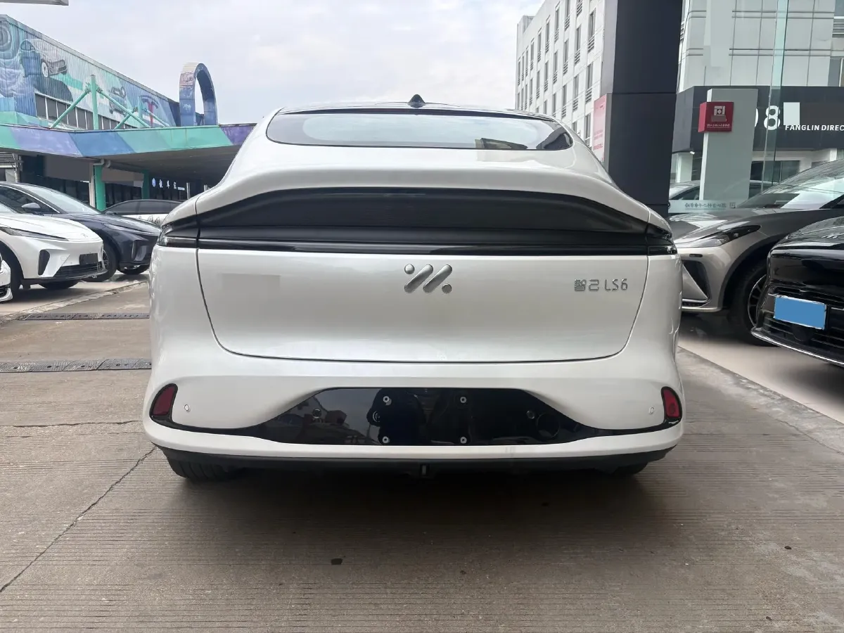 2023 IM LS6 BEV 71KWH,autocango,china used car exporter,china ev exporter,chinese used car exporter,chinese used ev exporter
