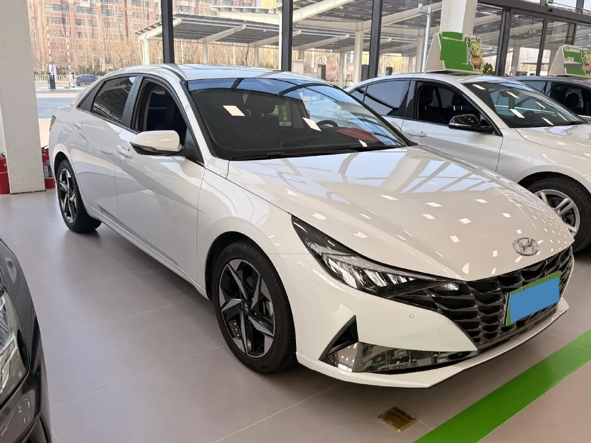 2022 Hyundai Elantra 1.5L 115HP L4 CVT,autocango,china used car exporter,china ev exporter,chinese used car exporter,chinese used ev exporter
