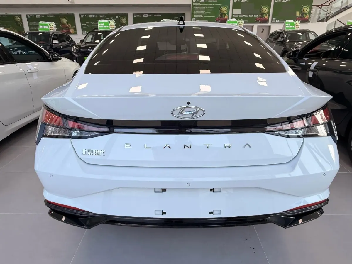 2022 Hyundai Elantra 1.5L 115HP L4 CVT,autocango,china used car exporter,china ev exporter,chinese used car exporter,chinese used ev exporter