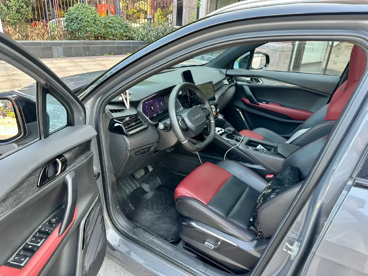 2020 LYNK&CO 06 1.5T 177HP L3 7DCT,autocango,china used car exporter,china ev exporter,chinese used car exporter,chinese used ev exporter