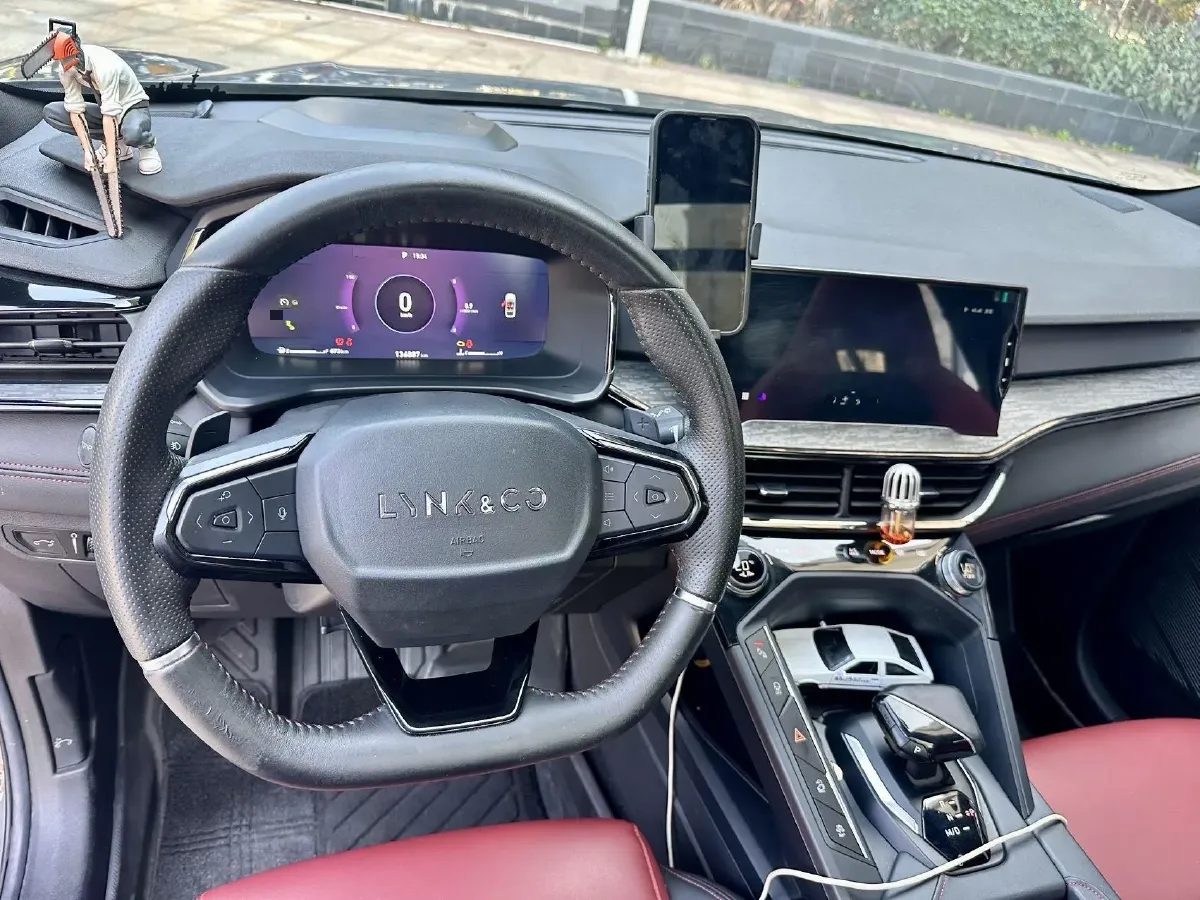 2020 LYNK&CO 06 1.5T 177HP L3 7DCT,autocango,china used car exporter,china ev exporter,chinese used car exporter,chinese used ev exporter