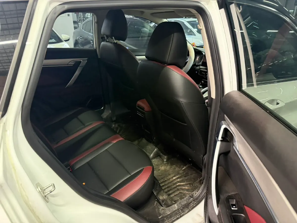 2021 Geely Coolray 1.4T 141HP L4 6DCT,autocango,china used car exporter,china ev exporter,chinese used car exporter,chinese used ev exporter