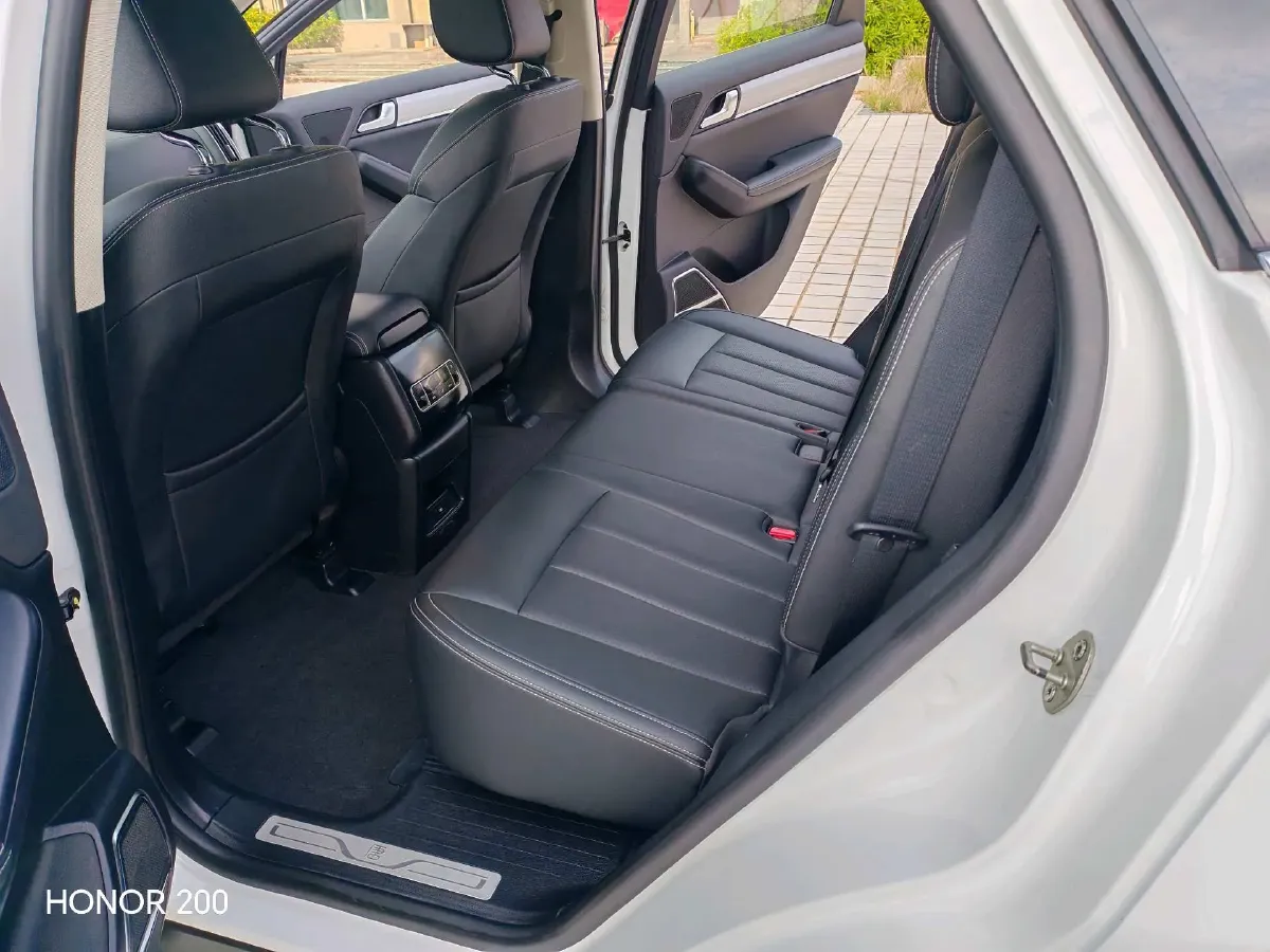 2018 BYD Tang 2.0T 205HP L4 6AT,autocango,china used car exporter,china ev exporter,chinese used car exporter,chinese used ev exporter