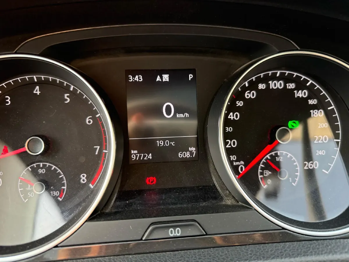 2018 Volkswagen Golf 1.6L 110HP L4 6AT,autocango,china used car exporter,china ev exporter,chinese used car exporter,chinese used ev exporter