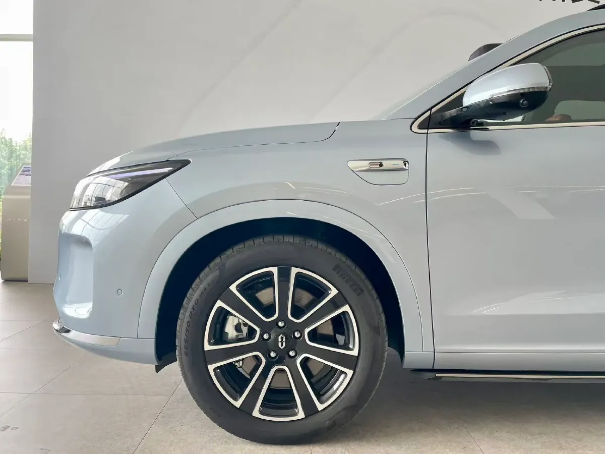 2024 AITO AITO M7 1.5T 152HP L4 REEV 42KWH,autocango,china used car exporter,china ev exporter,chinese used car exporter,chinese used ev exporter