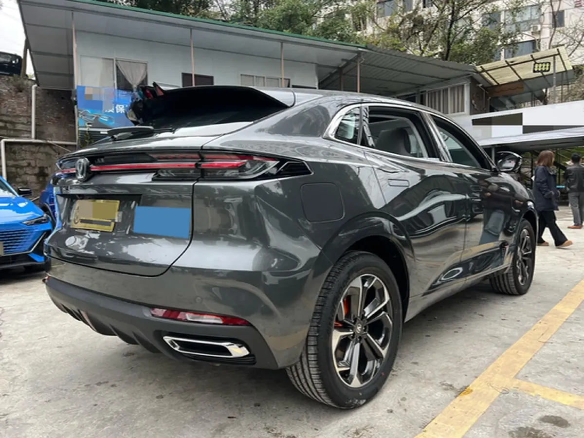 2023 ChangAn UNI-K iDD 1.5T 170HP L4 6TCT PHEV 28.39KWH,autocango,china used car exporter,china ev exporter,chinese used car exporter,chinese used ev exporter
