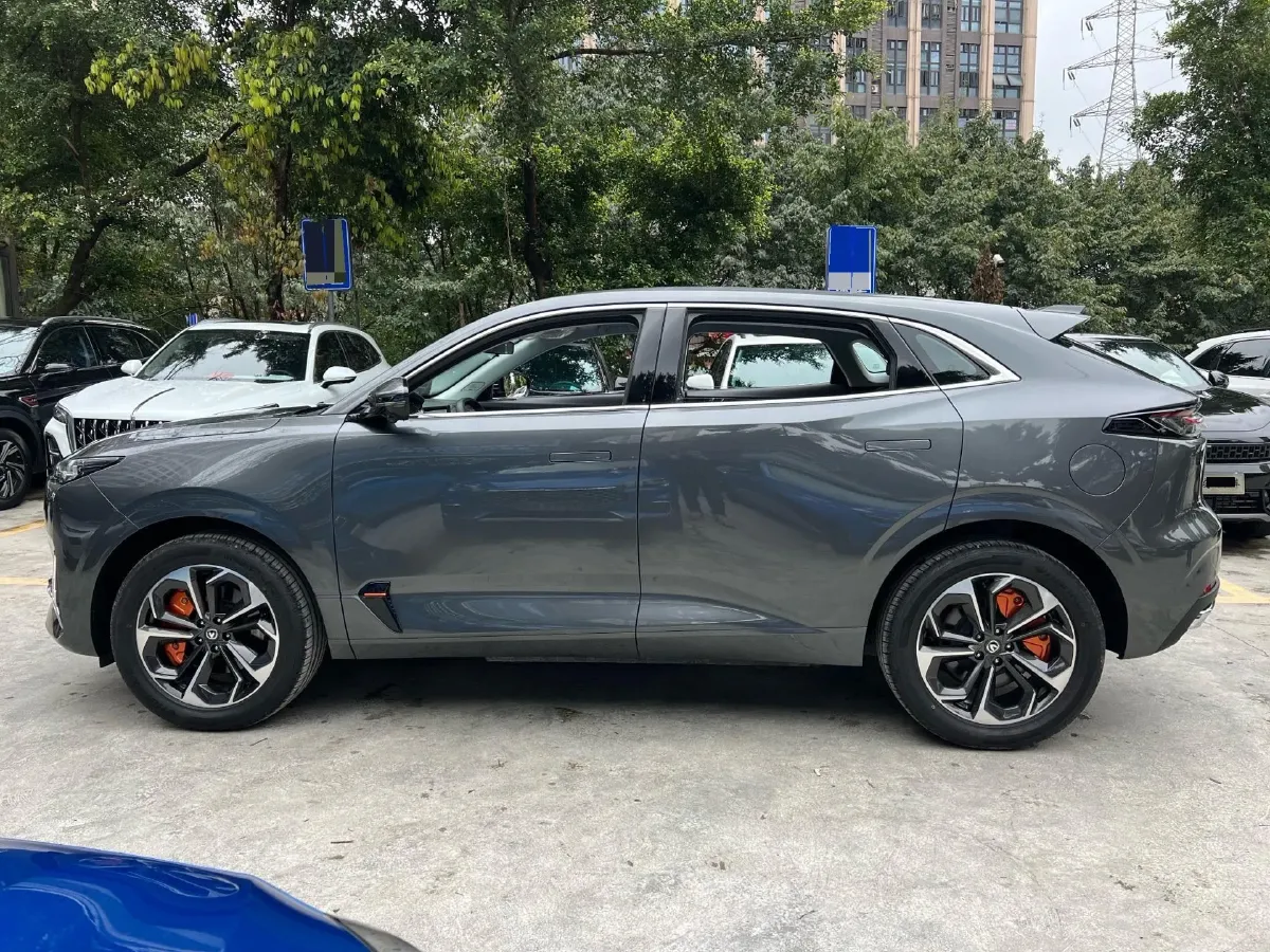 2023 ChangAn UNI-K iDD 1.5T 170HP L4 6TCT PHEV 28.39KWH,autocango,china used car exporter,china ev exporter,chinese used car exporter,chinese used ev exporter