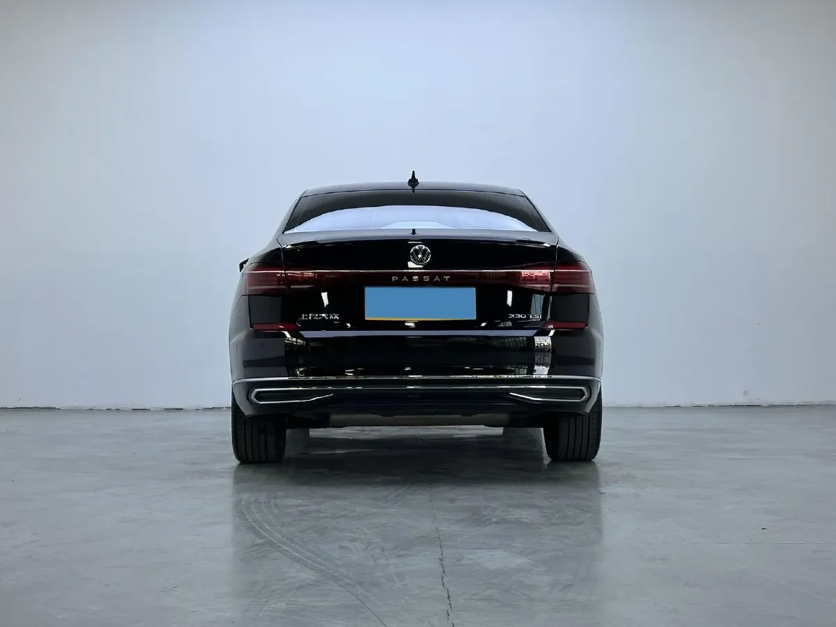 2023 Volkswagen Passat 2.0T 186HP L4 7DCT,autocango,china used car exporter,china ev exporter,chinese used car exporter,chinese used ev exporter