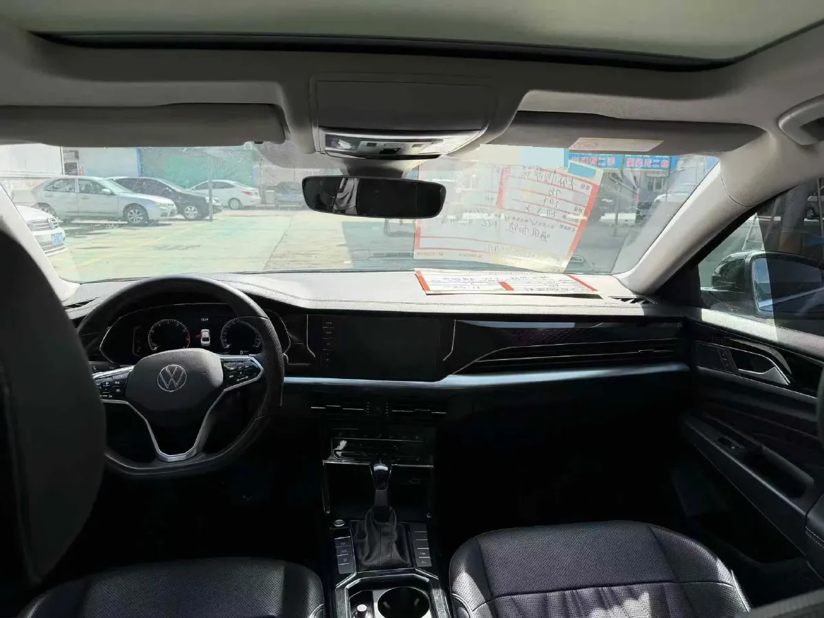 2022 Xpeng P7 BEV 60.2KWH,autocango,china used car exporter,china ev exporter,chinese used car exporter,chinese used ev exporter