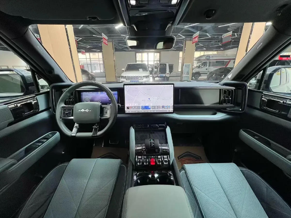 2023 FangChengBao Bao 5 1.5T 194HP L4 E-CVT PHEV 31.8KWH,autocango,china used car exporter,china ev exporter,chinese used car exporter,chinese used ev exporter